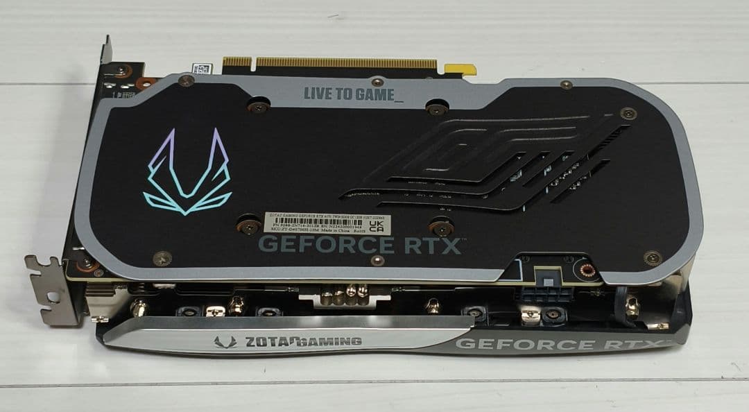 グラフィックボード　geforce RTX4070 ZOTAC GAMING