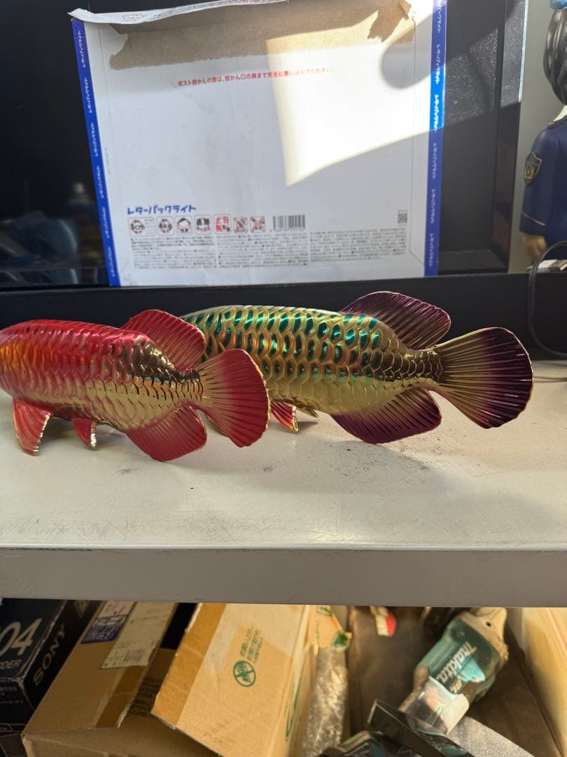 高級品質　アジアアロワナ　オブジェ　金龍　紅龍　2匹セット