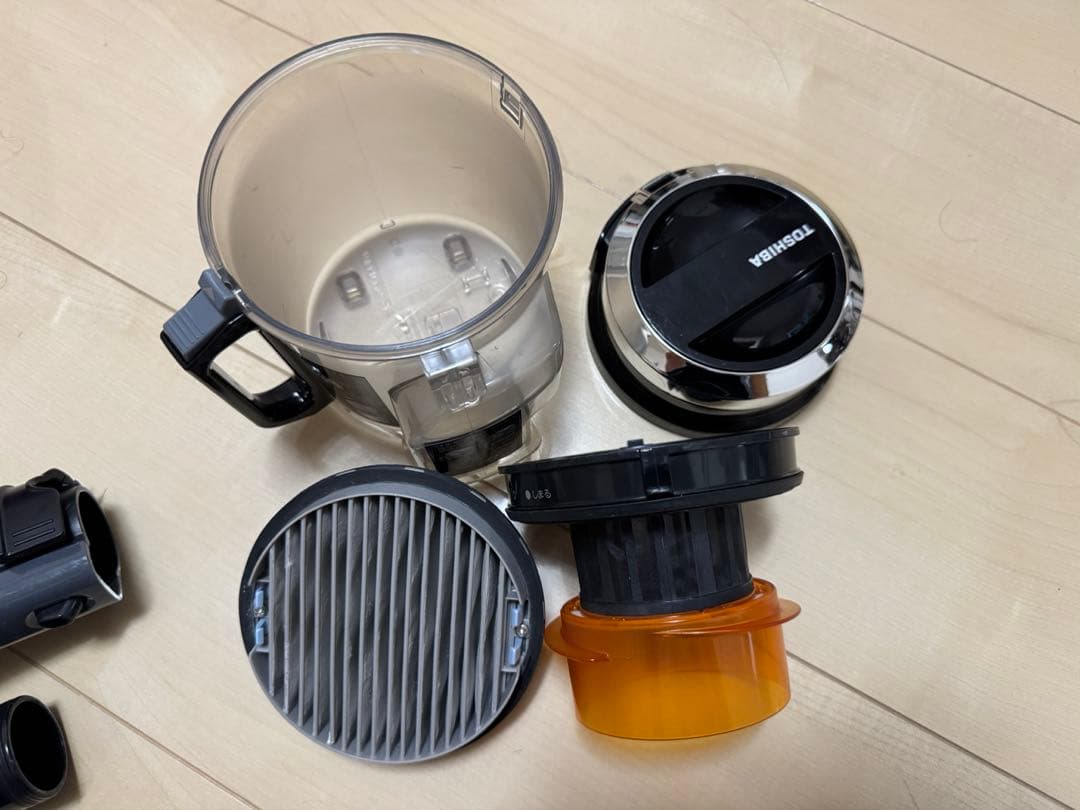 TOSHIBA VC-C7(R) 掃除機 東芝　キャニスター　トルネオ