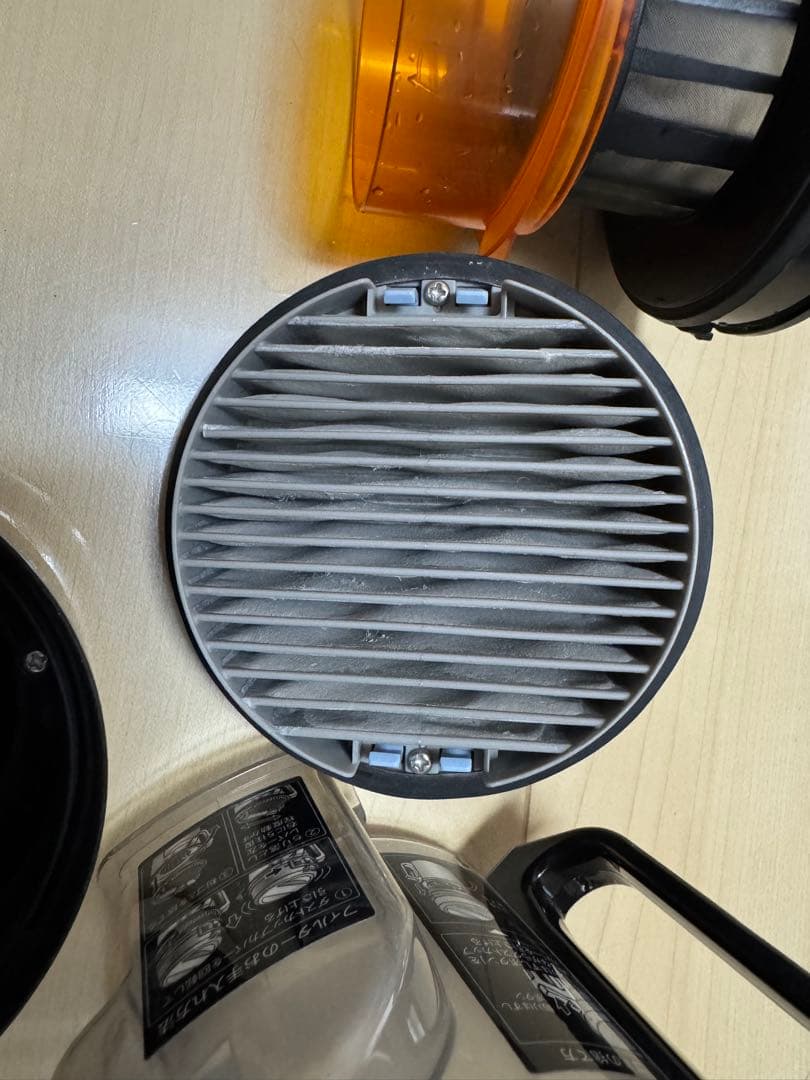 TOSHIBA VC-C7(R) 掃除機 東芝　キャニスター　トルネオ