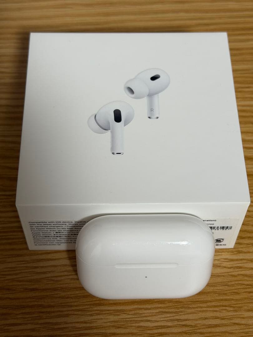 Apple AirPods Pro 第2世代 (Lightningモデル)