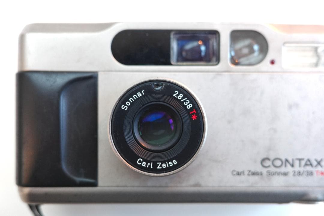 【動作良好】CONTAX T2 チタンシルバー【送料無料】