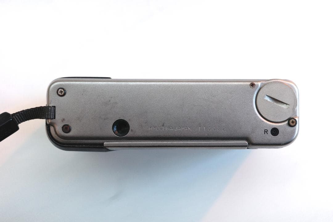 【動作良好】CONTAX T2 チタンシルバー【送料無料】