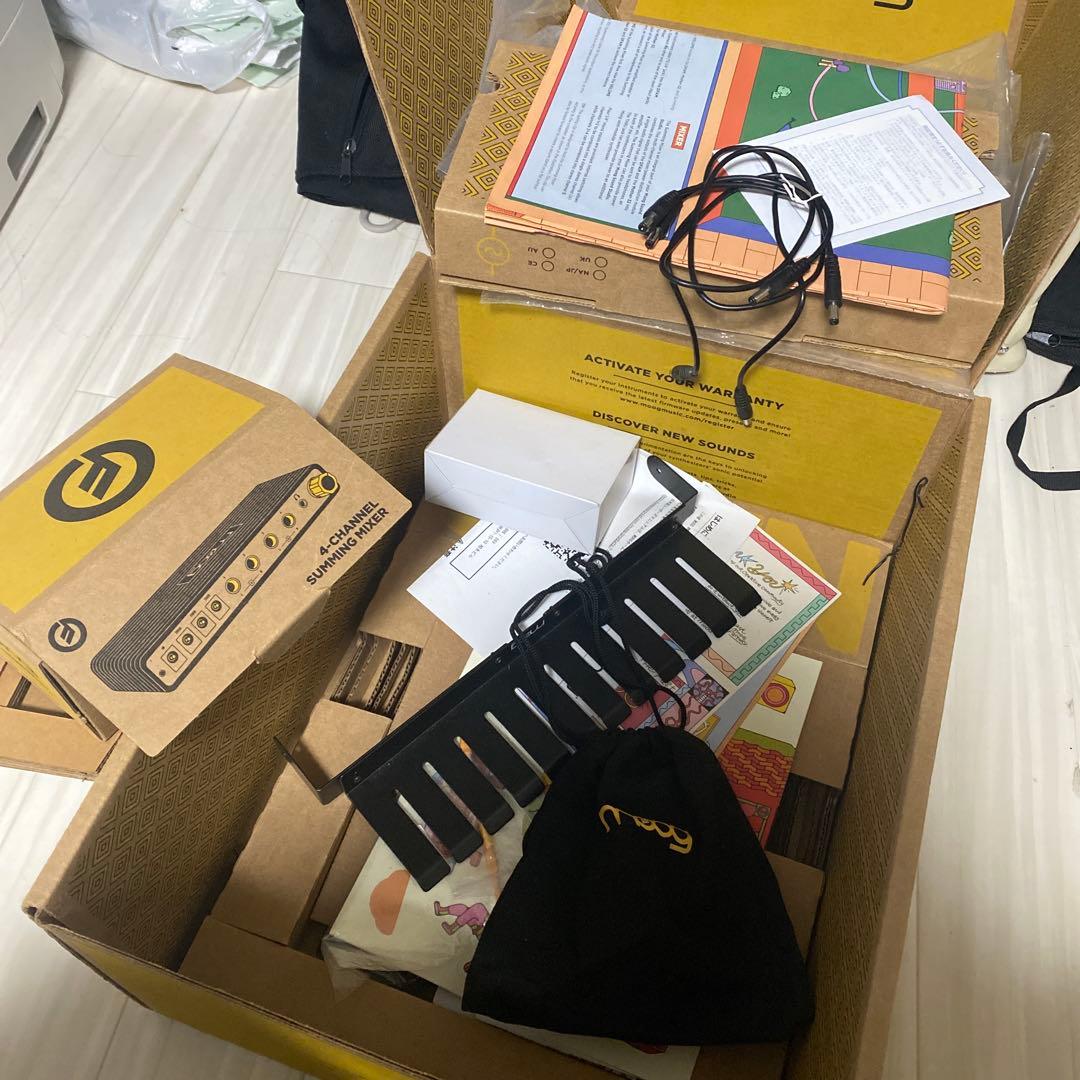 Moog Sound Studio MOTHER-32 & DFAM セット