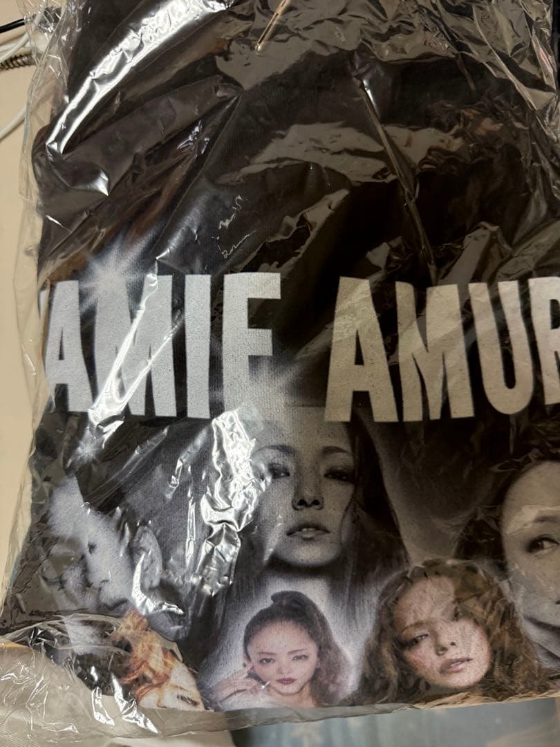 安室奈美恵 パーカー　Mサイズ