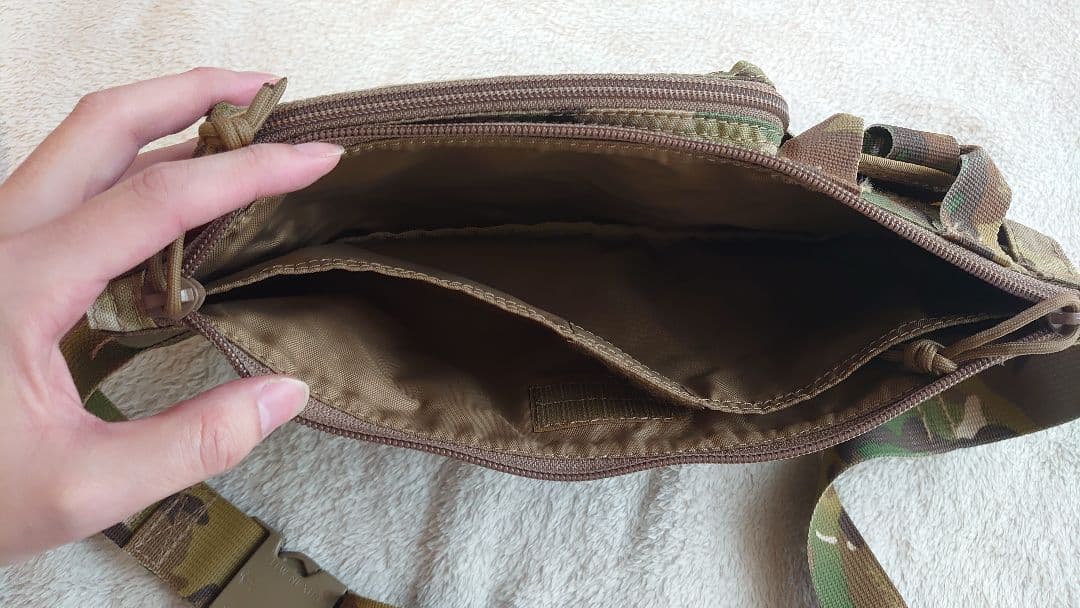 VOLK REGI POUCH マルチカム