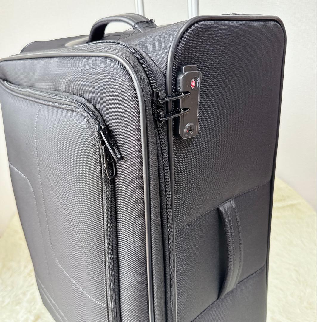 超軽量 新品未使用 【エース】ソフトキャリーケース L TSAロック ブラック