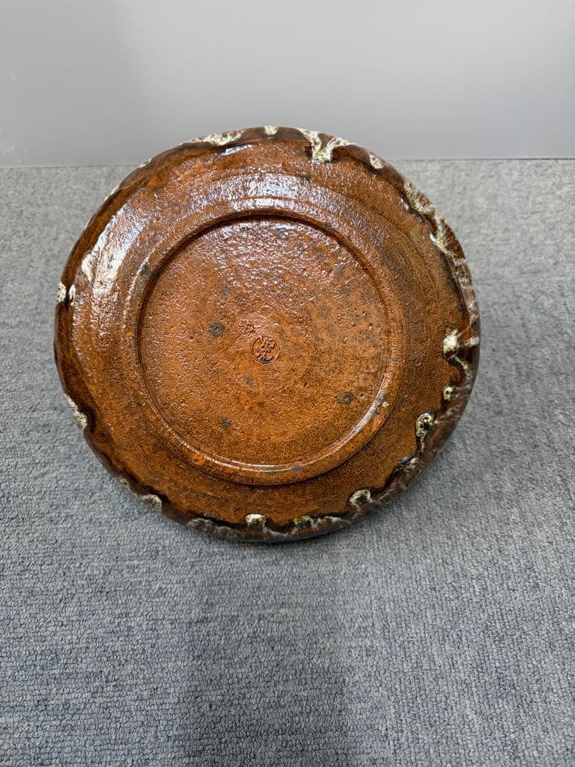 取っ手付き陶器皿 茶色と白のグラデーション