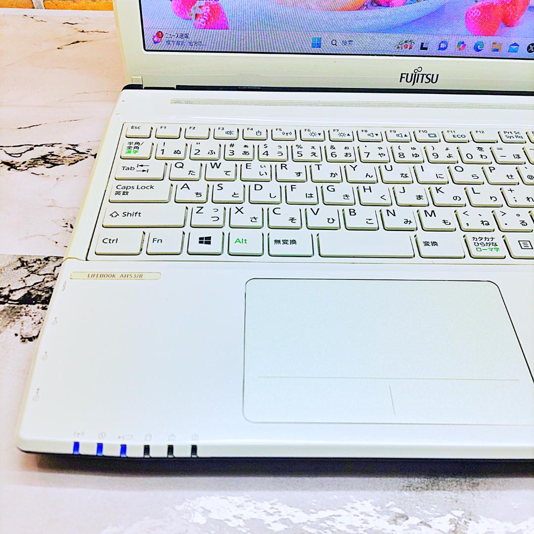 美品❣️最強i7搭載ノートパソコン❤️爆速SSD❤️メモリ16G✨ハイスぺ☘️