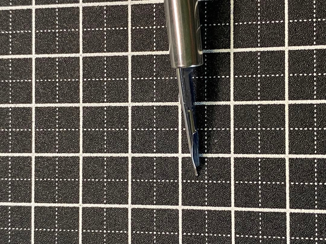 PILOT CAPLESS Kasuri 緑　万年筆　字幅 F