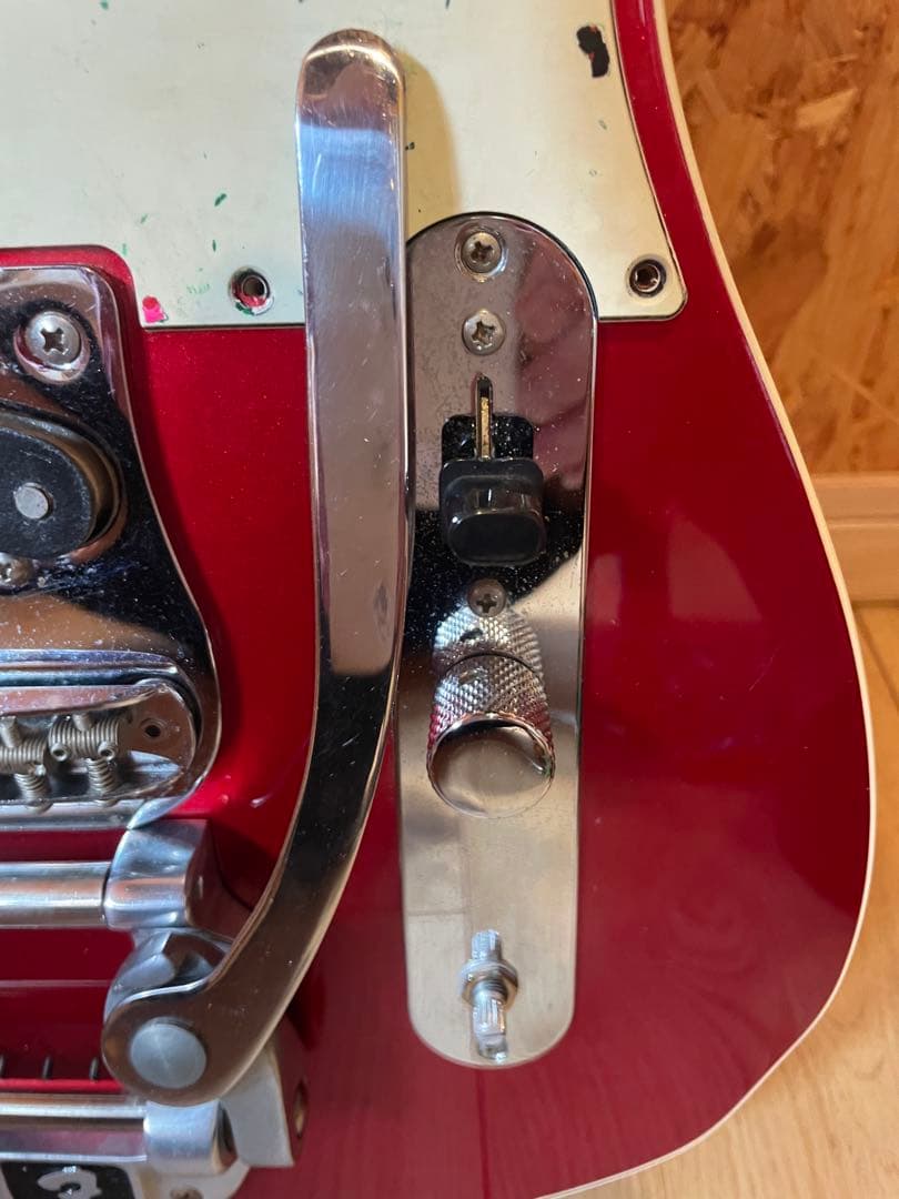 Fender Japan フェンダーテレキャスター　ギター ビグスビー 赤