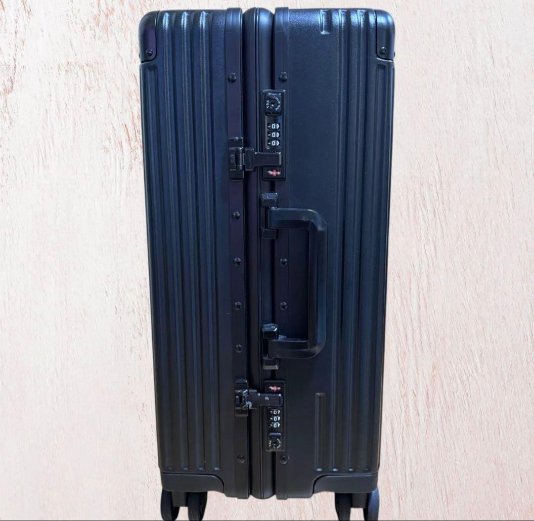 EMPORIO ARMANI エンポリオアルマーニ　スーツケース　キャリーケース