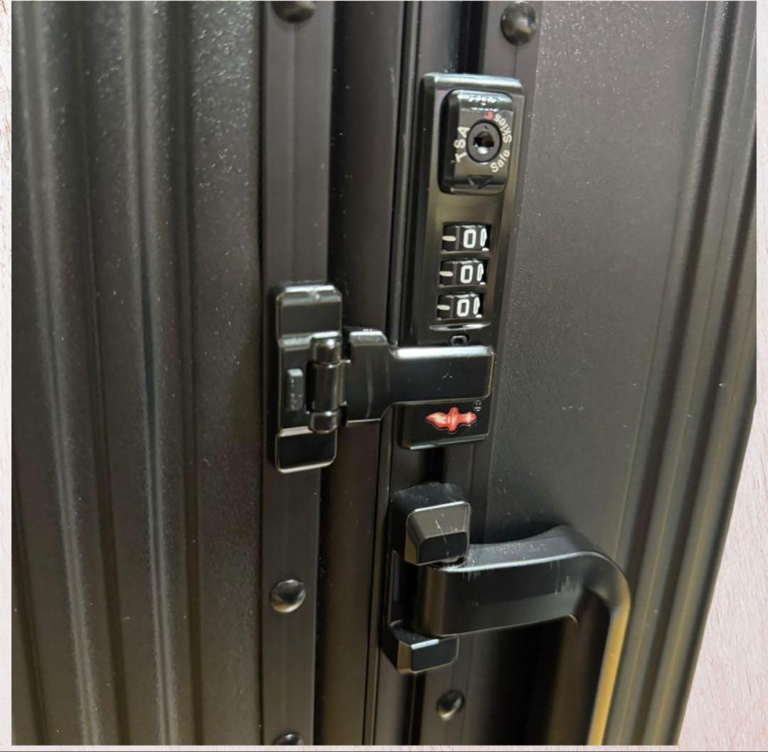 EMPORIO ARMANI エンポリオアルマーニ　スーツケース　キャリーケース