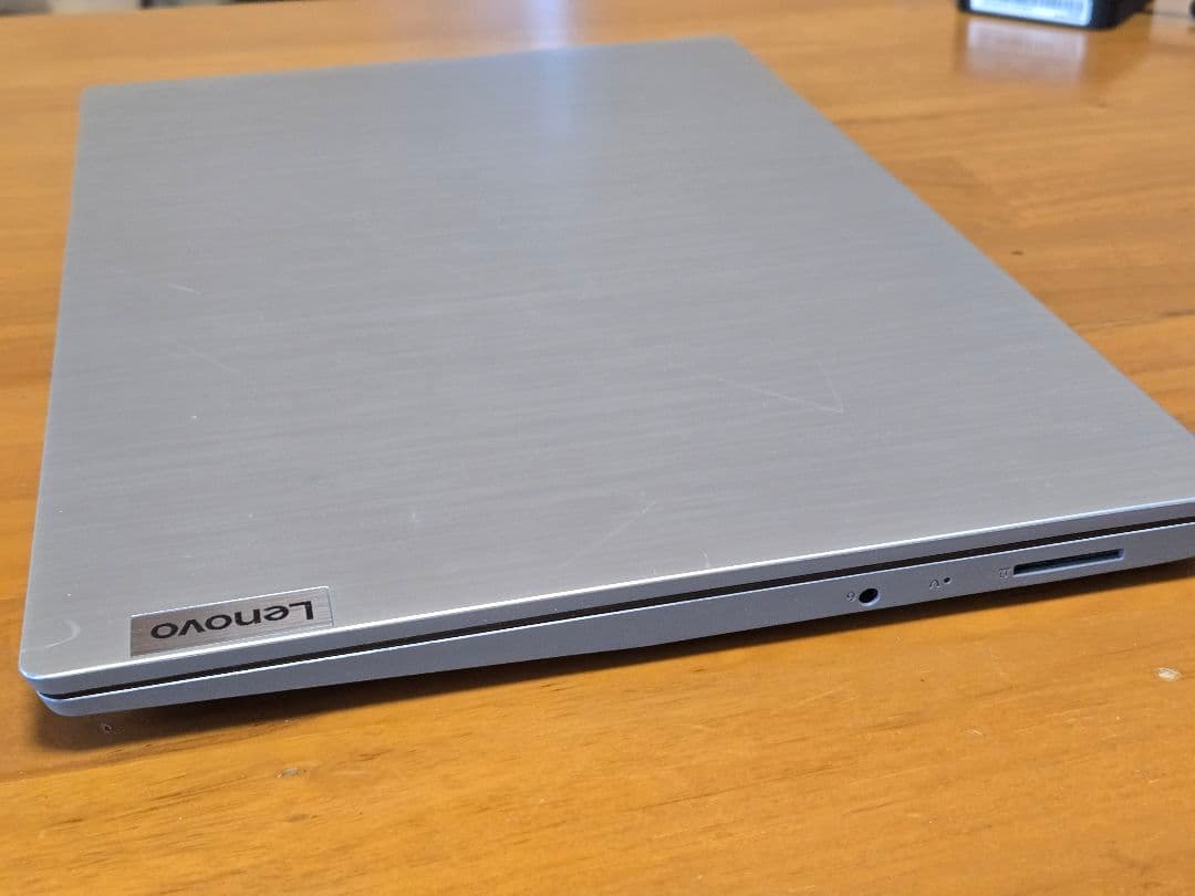 値下げ　LenovoノートPC IdeaPad3　15ADa05