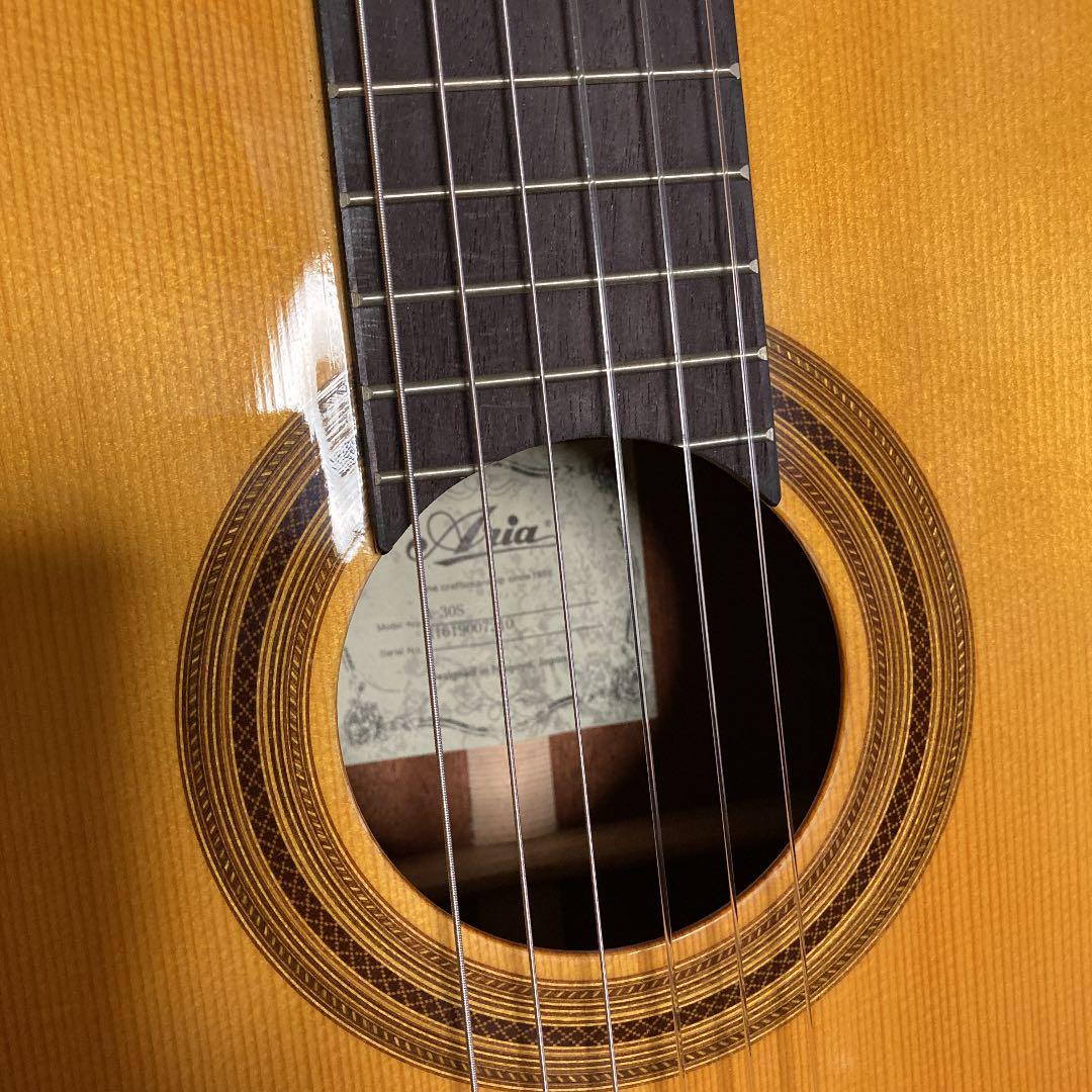 ARIAのクラシックギター