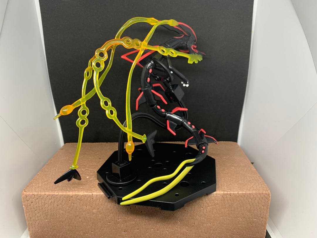 専用ページ モンコレ メガレックウザ リザードン