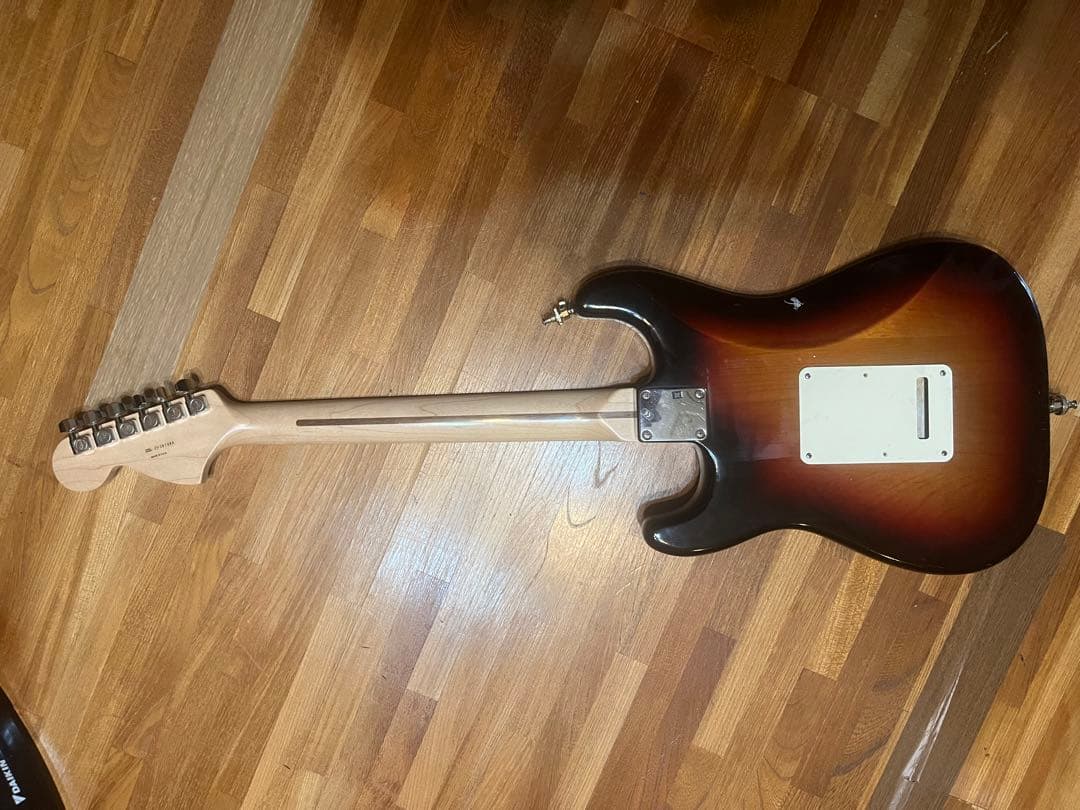 fendar USA ストラトキャスター サンバースト