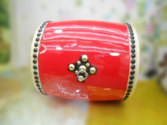 新品未使用(送料無料)19.980円　Nエイサー大太鼓30cmバチ付き