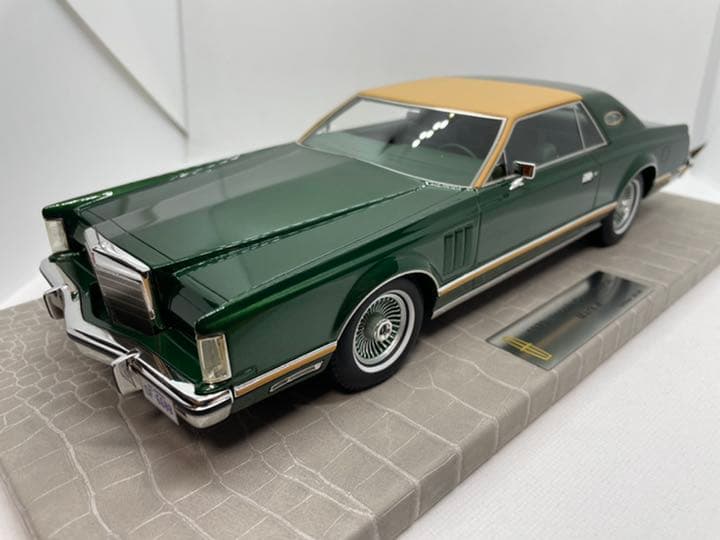 AMC1/18 リンカーン Continental Mark V Cartier