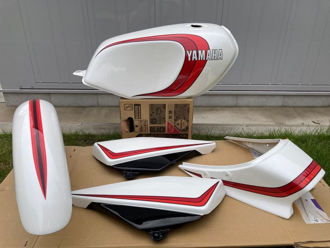 YAMAHA RZ250 RZ350 外装一式
