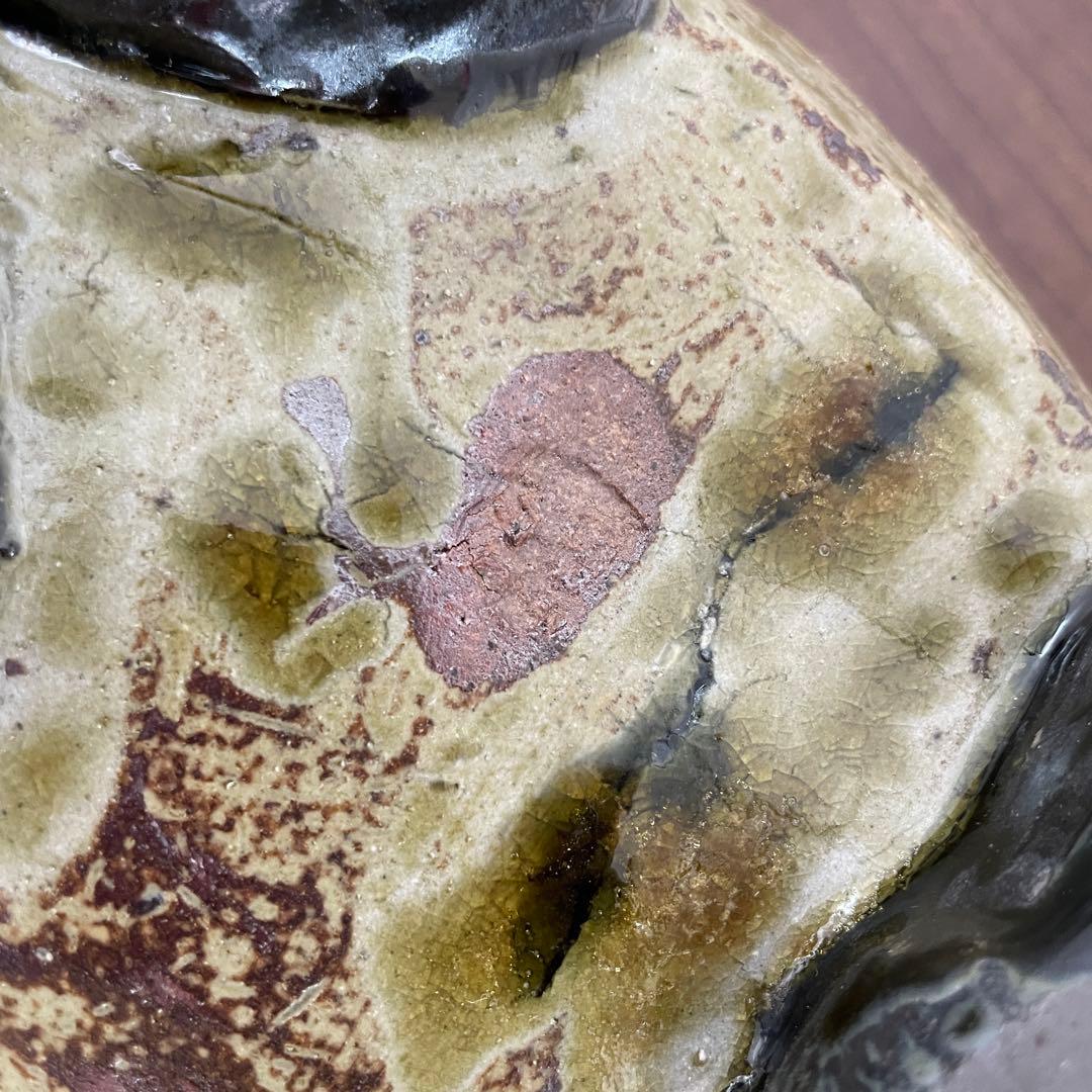 【魚の宮】　山内瑠璃子　練り込み　大島窯　置物