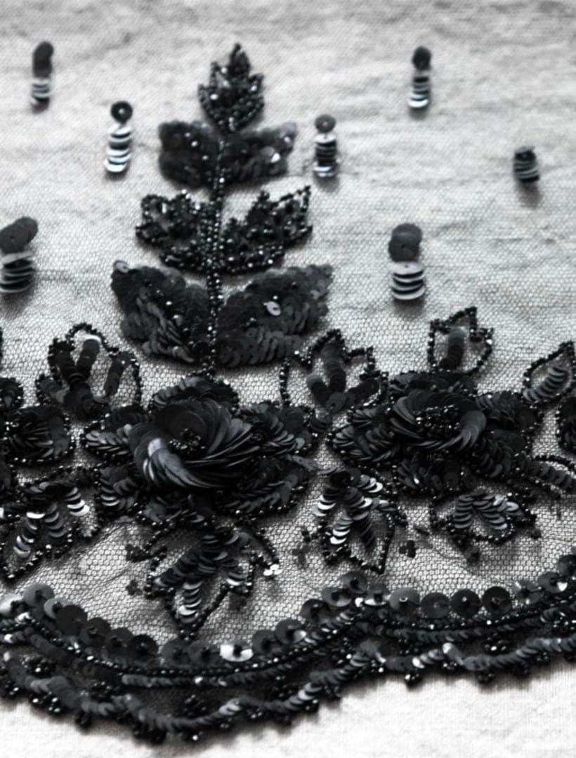 フランスアンティーク　オートクチュール刺繍 リュネビル刺繍　ピース　希少