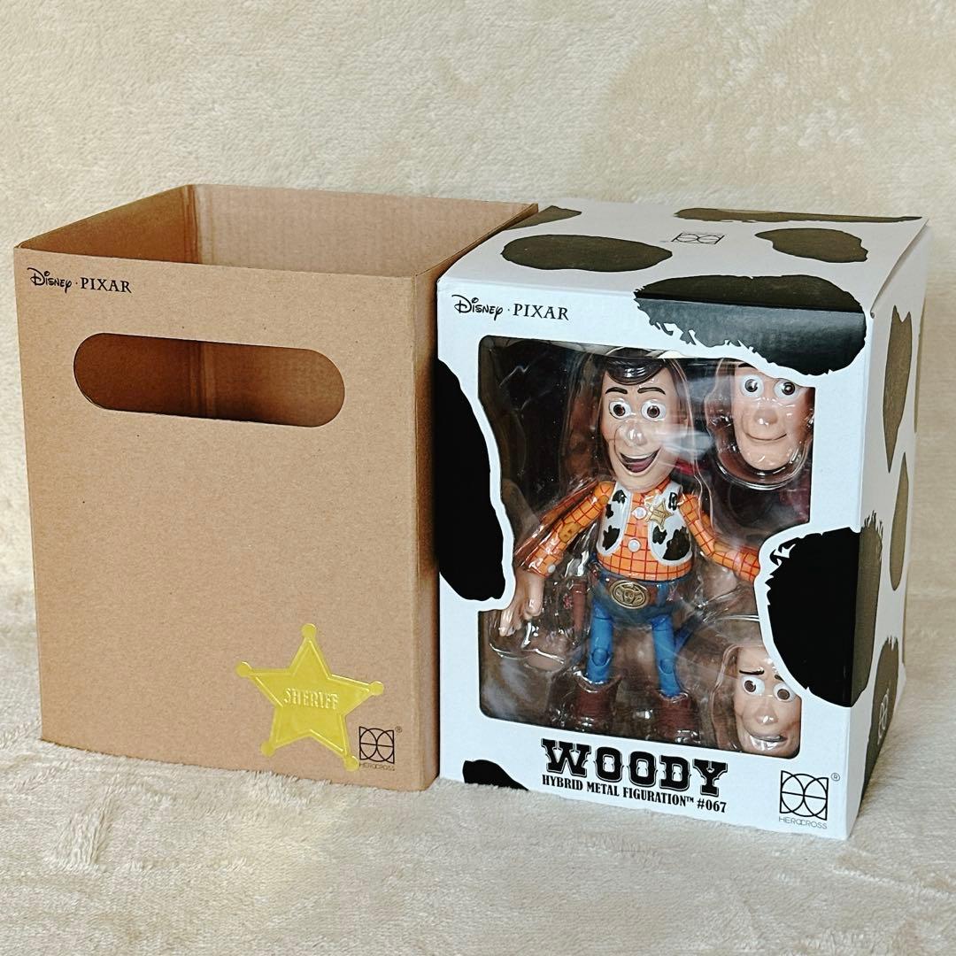 ヒーロークロス トイストーリー ウッディ フィギュア セット