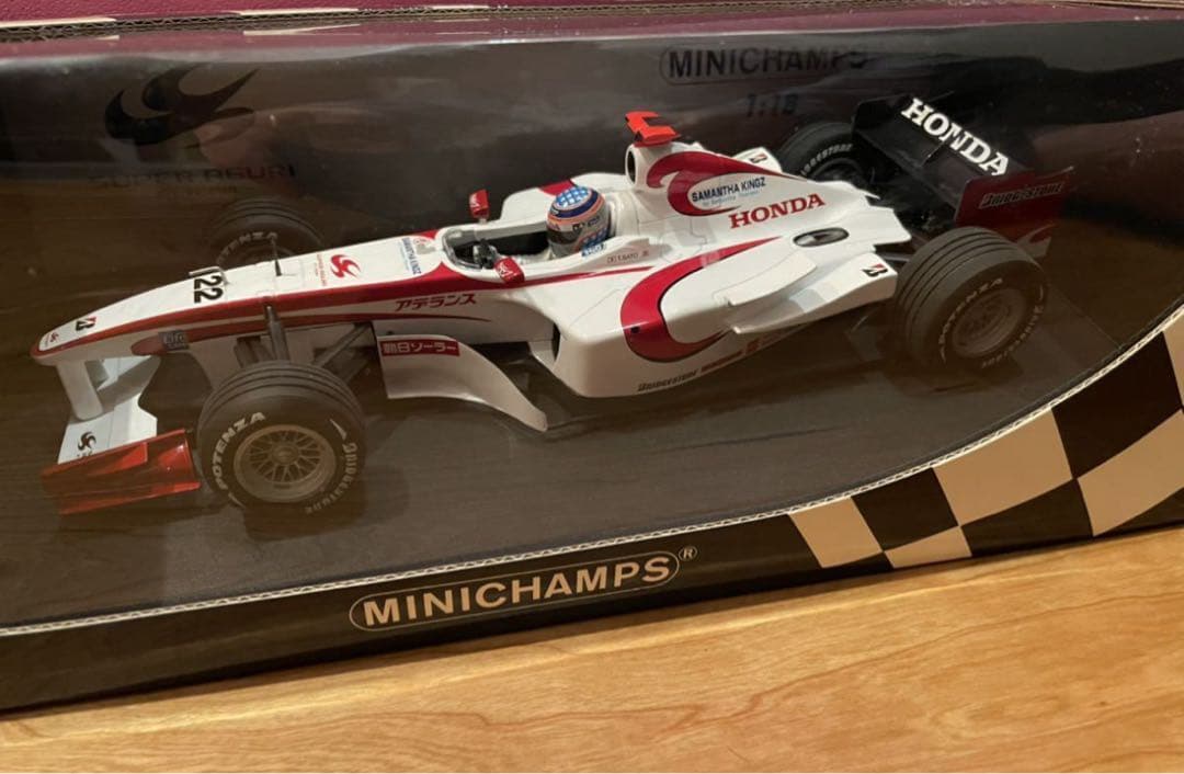 MINICHAMPS 1/18 スーパーアグリ ホンダF1 佐藤琢磨 鈴木亜久里