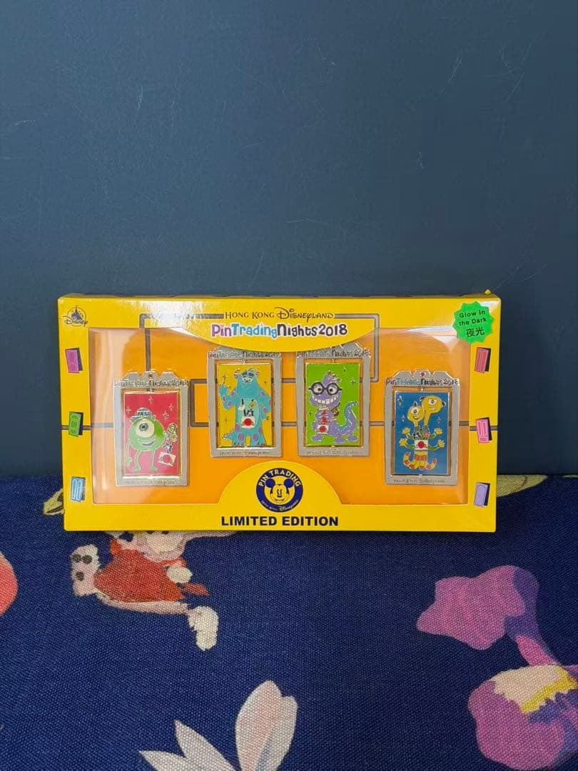 香港ディズニーモンスターズ・インク ピンバッジ　限数500