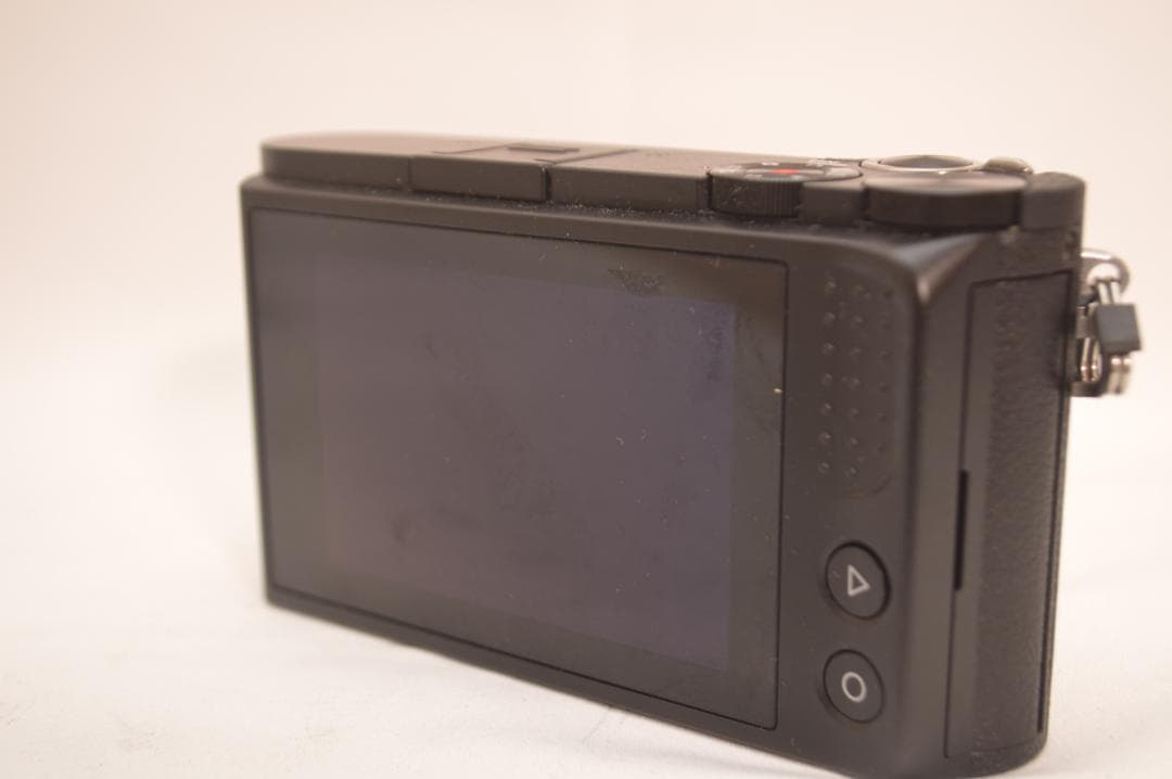 ✨希少美品✨ Xiaomi YI-M1 ミラーレスカメラ 本体のみ