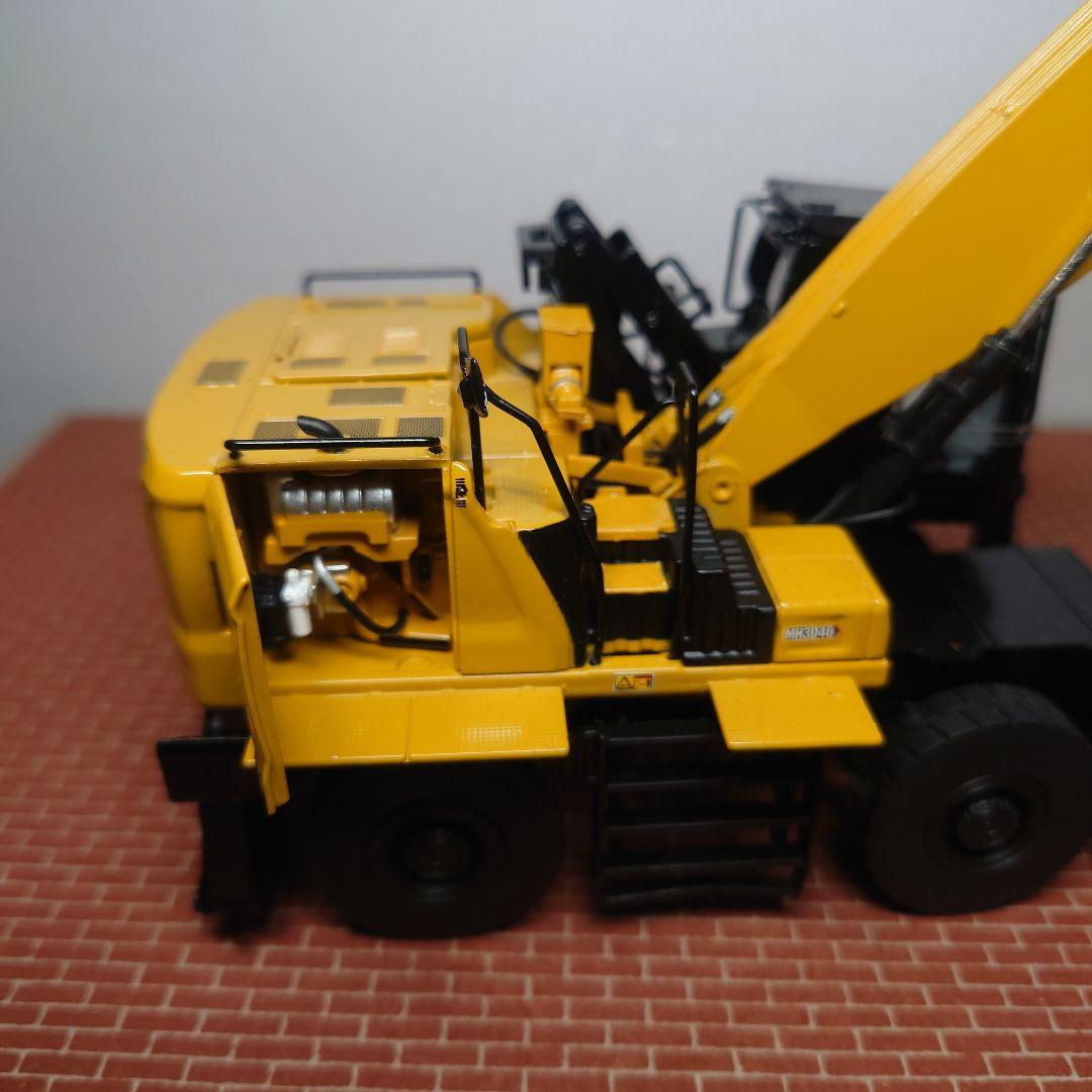 CAT MH3040 ホイール式マテリアルハンドラー(1/50) キャタピラー