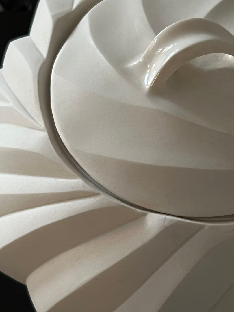 高橋奈己 『 白磁水指 』H.185 x W.200mm ／茶道具 人気陶芸家