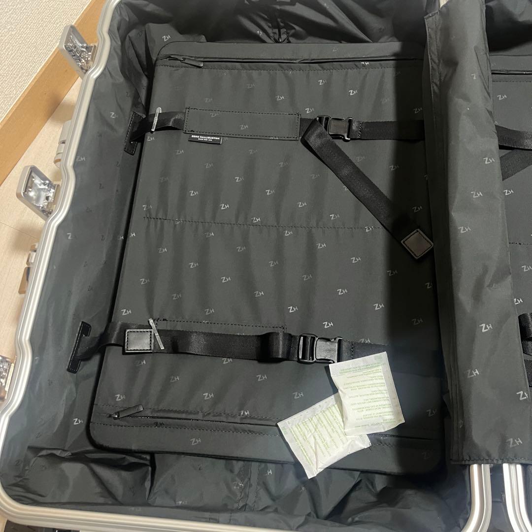 バッグ ZOROHALLIBURTON Classic Aluminum 3.0 59L