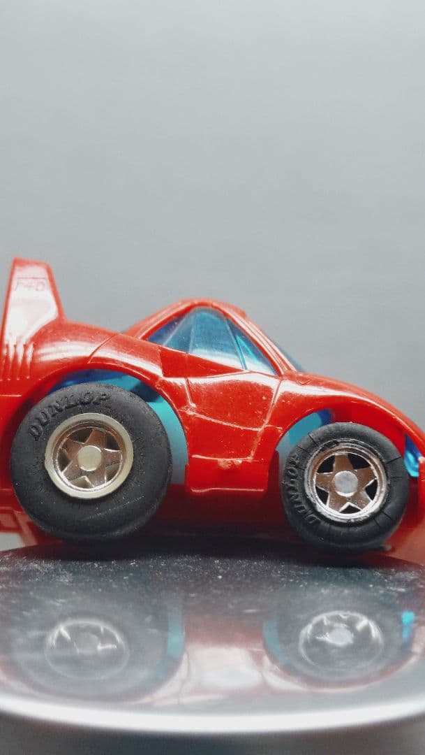 チョロQ No.023 フェラーリ レッド ブルーウィンドー