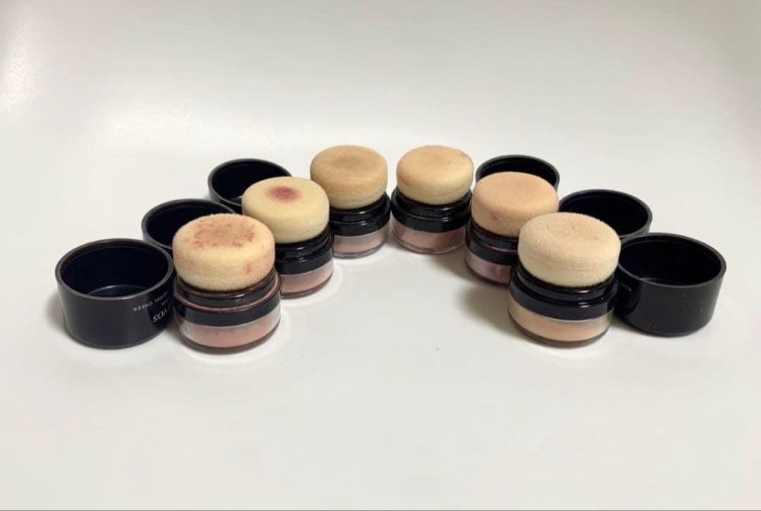 未使用 鏡付き ETVOS ポンポン　ミネラルチーク 6点セット