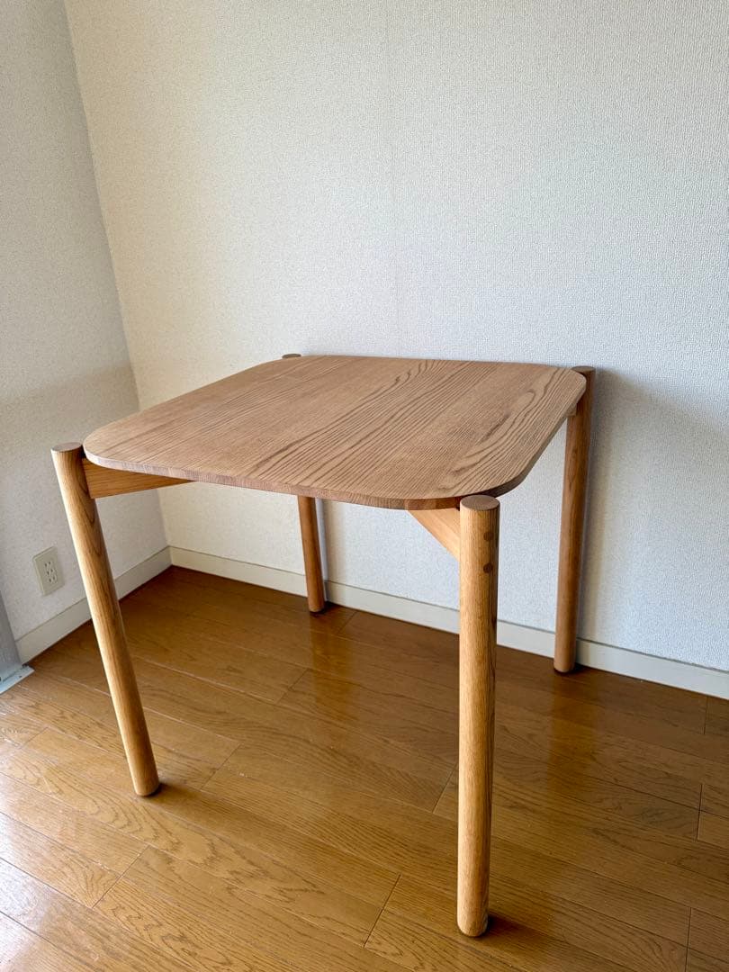 KARIMOKU NEW STANDARD キャストールテーブル 75