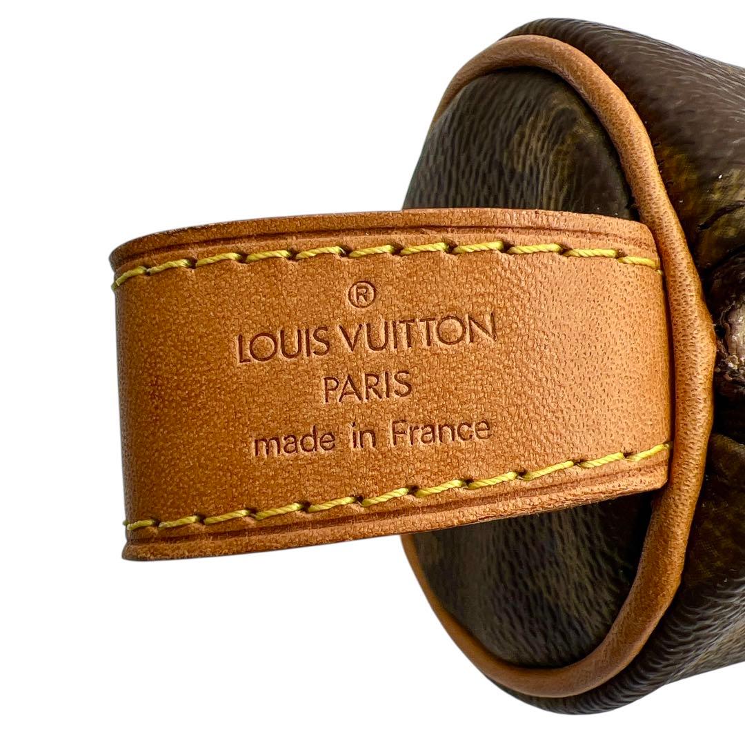 Louis Vuitton トゥルース ロンド モノグラム ペンケース 8023