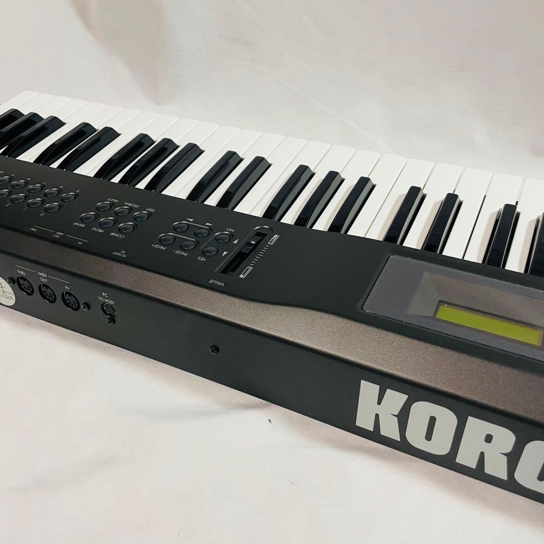 KORG X5D シンセサイザー　ケース付　現状品
