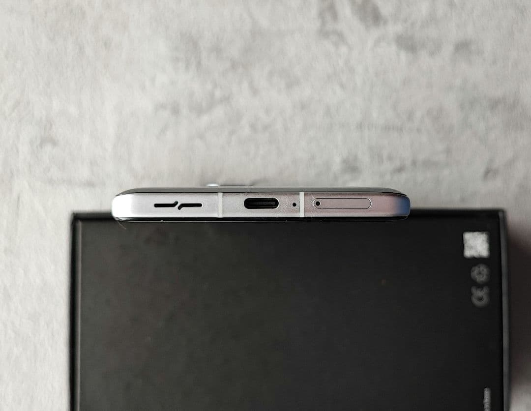 スマートフォン本体 Xiaomi Redmi K40 Gaming 256GB