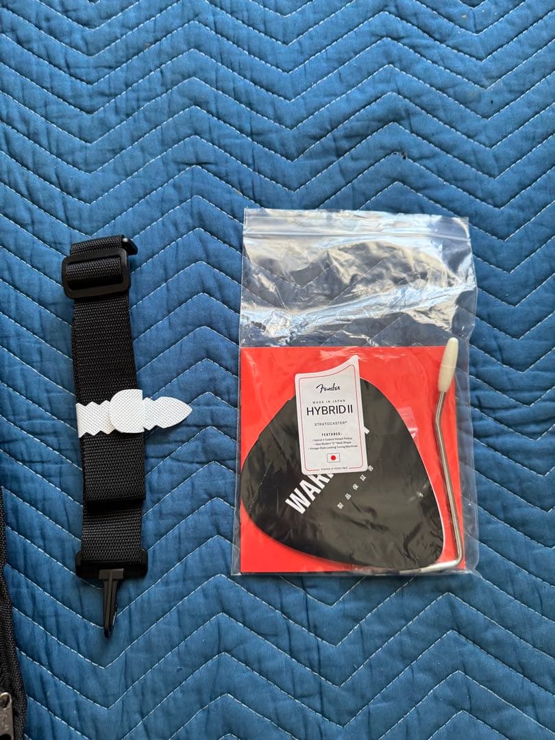 ギター FENDER MIJ HYBRID STRATOCASTER