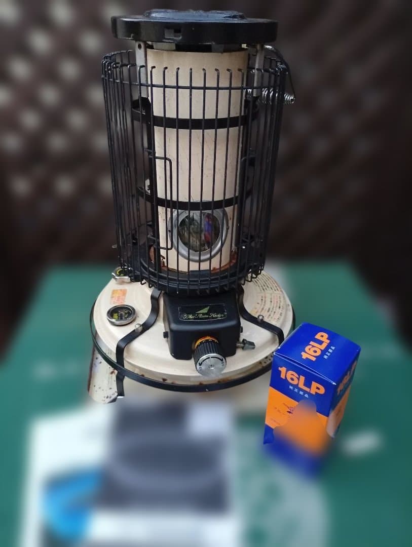 アラジンストーブ 純正品芯交換済 メンテナンス済です。耐熱塗装、取説付。