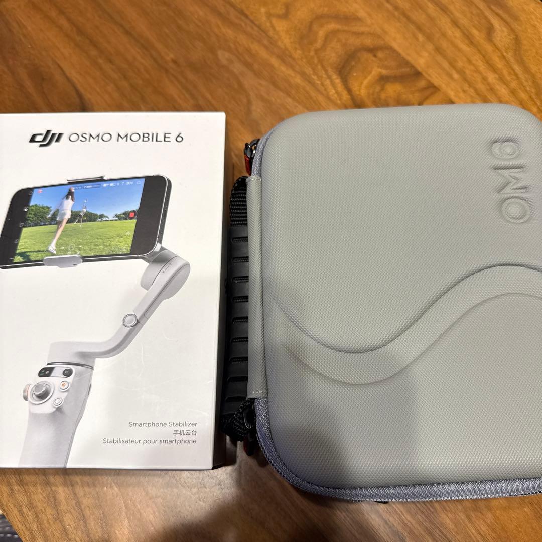 DJIOsmoMobile6スマートフォンスタビライザー＋ケース＋アクセサリー