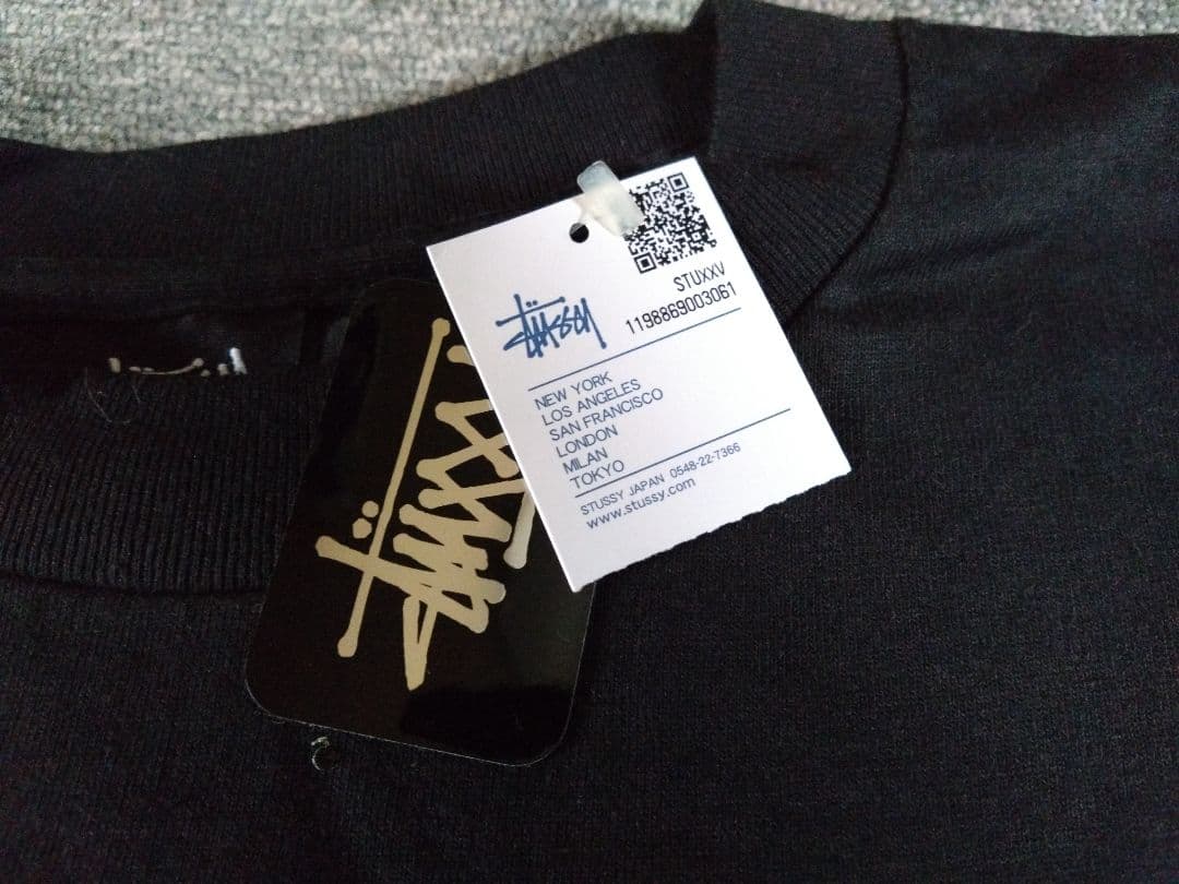 未使用★STUSSY Tシャツ XL 25周年 黒白 ストックロゴ