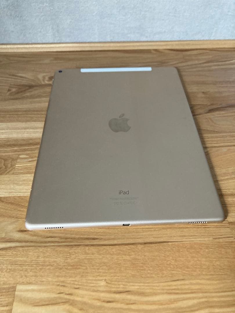 iPad Pro 第1世代　12.9インチWiFi ＋cellularモデル