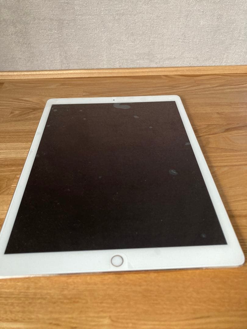 iPad Pro 第1世代　12.9インチWiFi ＋cellularモデル