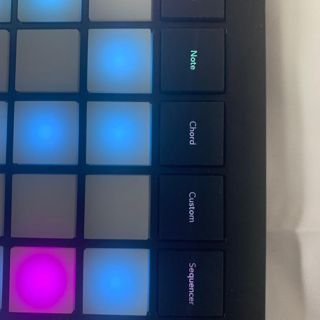 DTM・DAW novation LAUNCH PAD PRO MK3