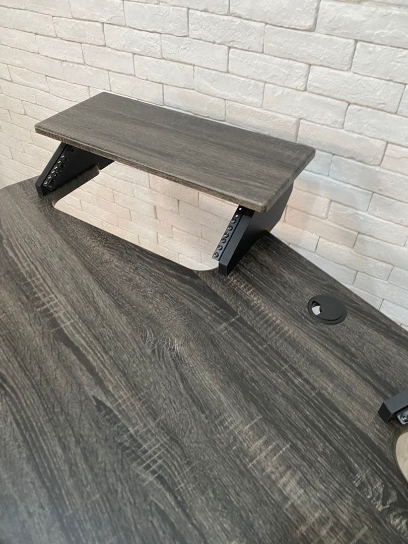 【東京都内23区配送無料】定価12万　ゲーミングデスク　PC パソコン　机