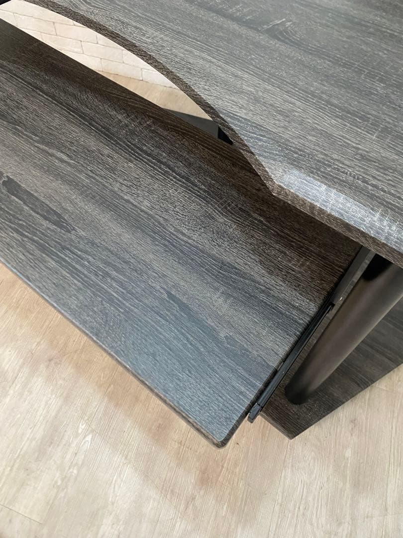 【東京都内23区配送無料】定価12万　ゲーミングデスク　PC パソコン　机