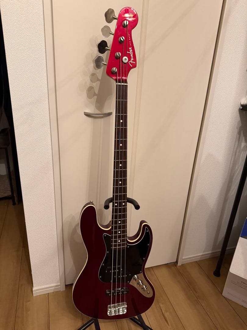 ベース Fender Japan Aerodyne Jazz Bass