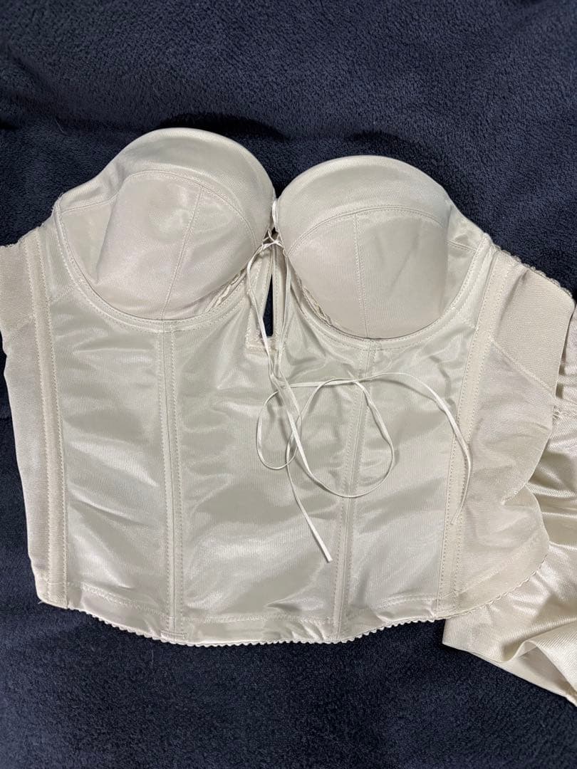 mirrormirror D75 ブライダルインナー　ビスチェ